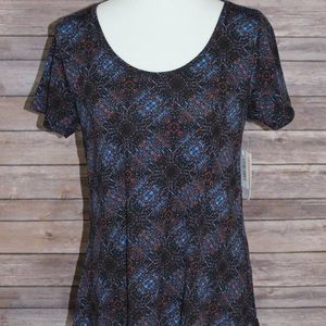 LuLaRoe S Classic Tee